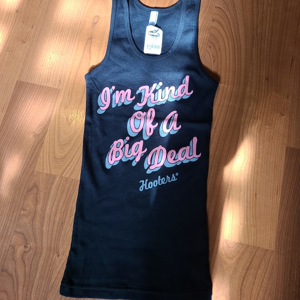 NWT Hooters black ribbed tank top - Picture 9 of 15